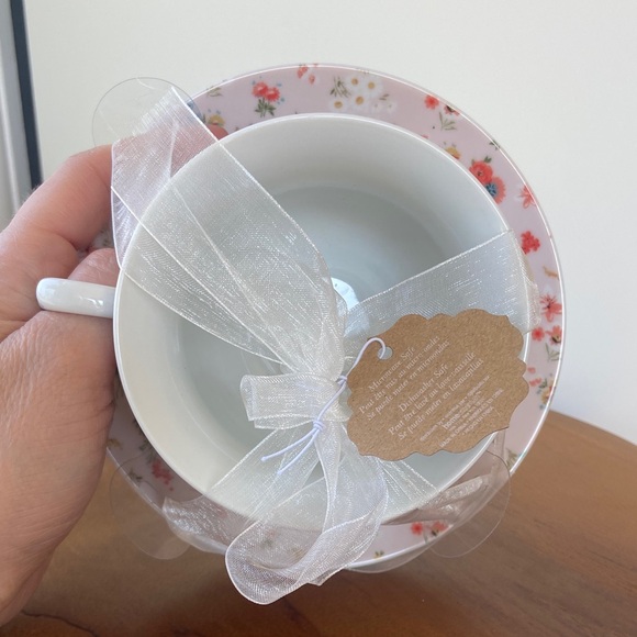 NWT Ashley Grace Collection Teacup and Saucer Set - Picture 5 of 6